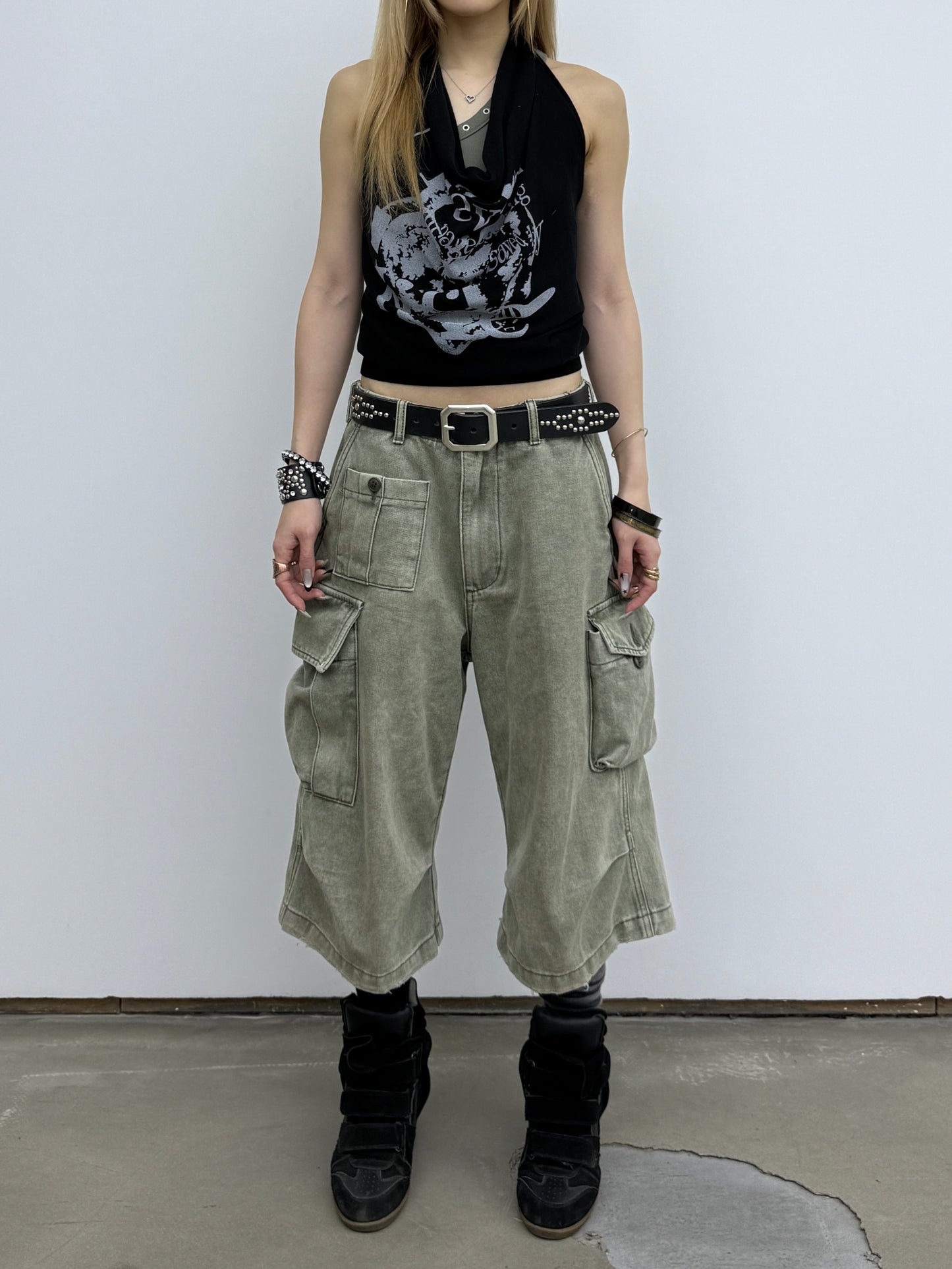 DEVIL’S LOCK TWISTED HALTER TANK