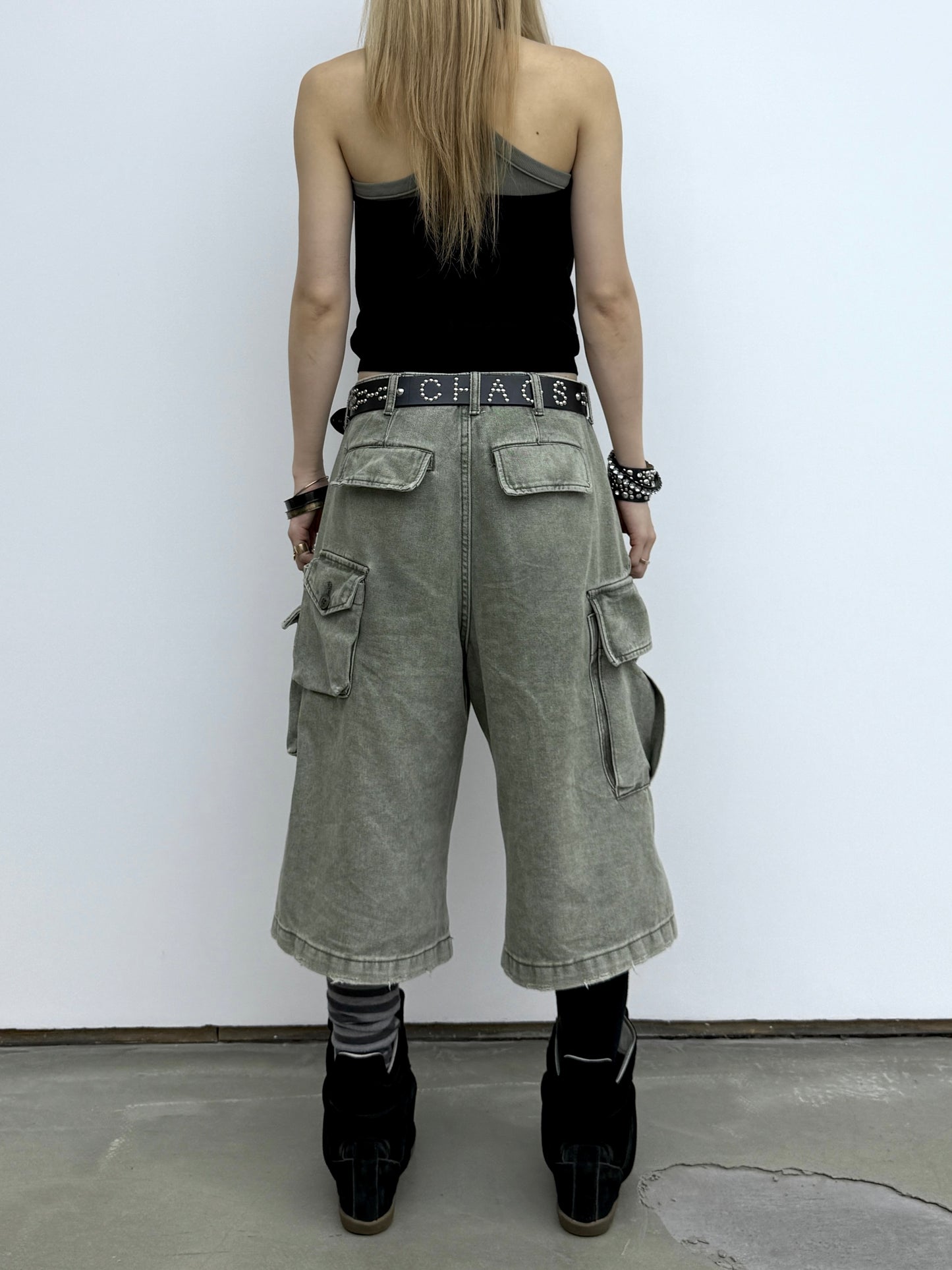 DEVIL’S LOCK TWISTED HALTER TANK