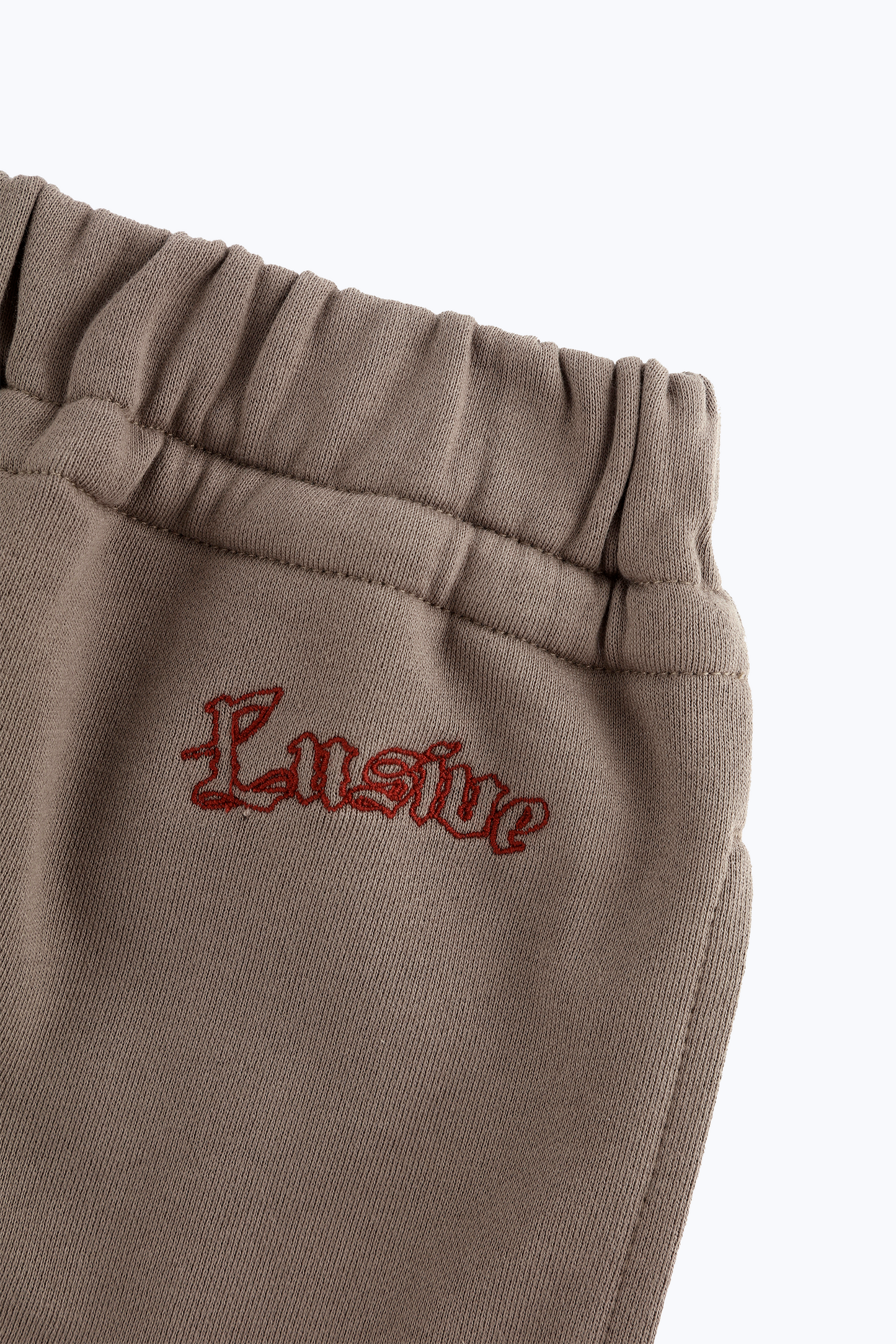 LOOSE FIT COTTON TERRY PATCH SHORTS BROWN