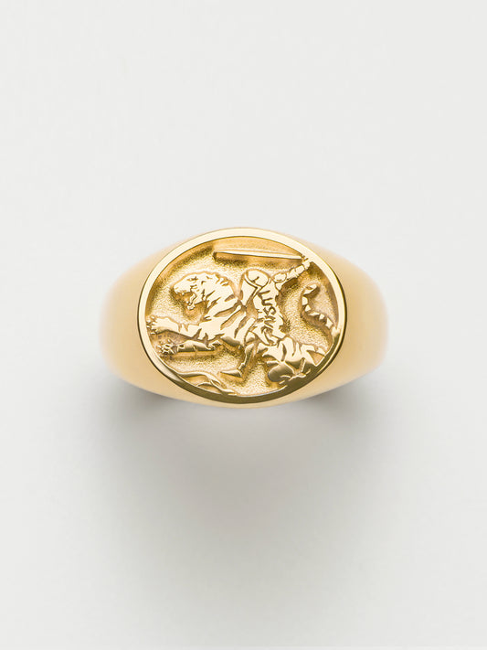 THE KNIGHT’S RING