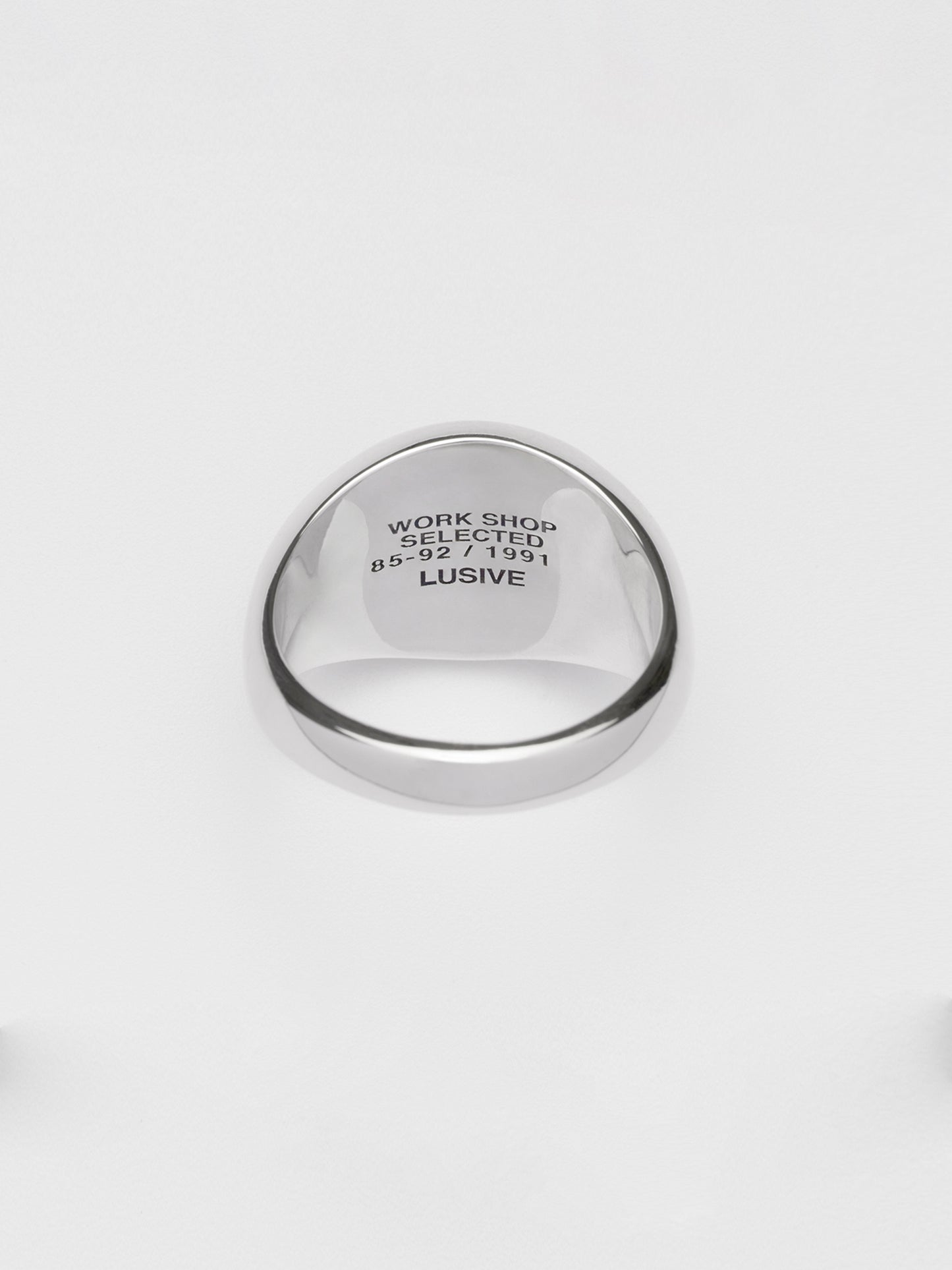 THE KNIGHT’S RING