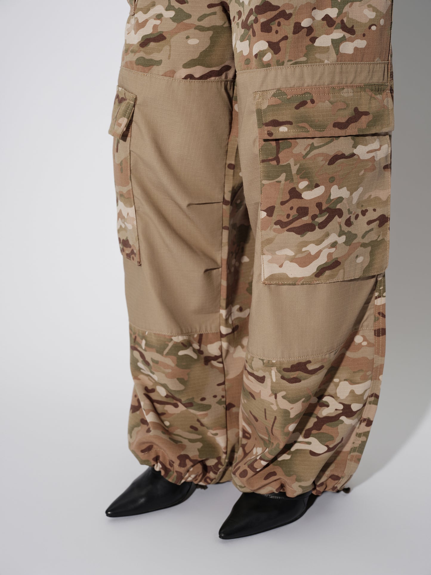 CARGO PANTS