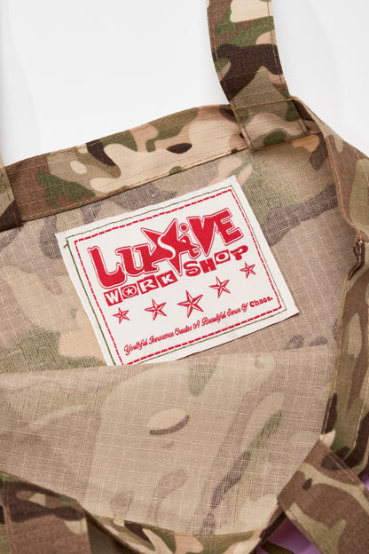LUSIVE TOTE BAG