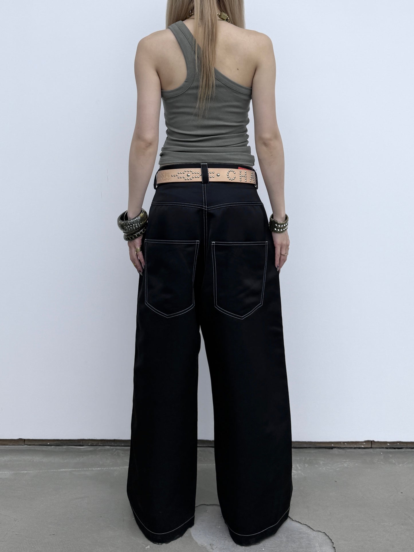 PUSSY TIME GROMMET OPEN-SHOULDER TANK