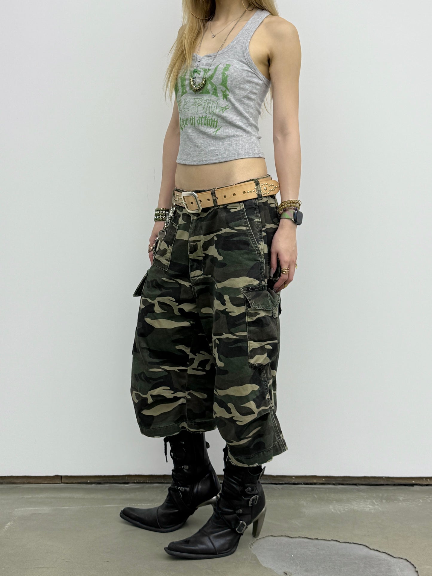 SAVED BY LIFE SWING COLLAR TANK